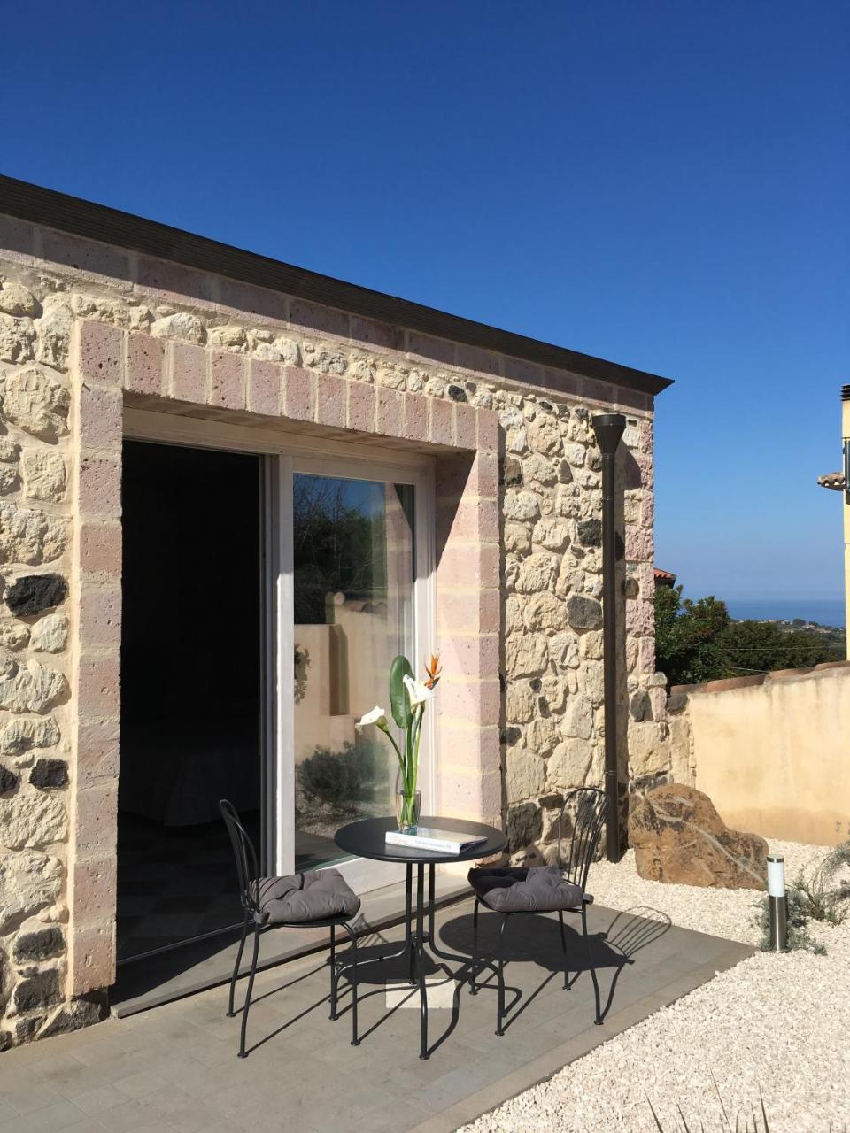 La Petite Maison Tresnuraghes Exteriér fotografie