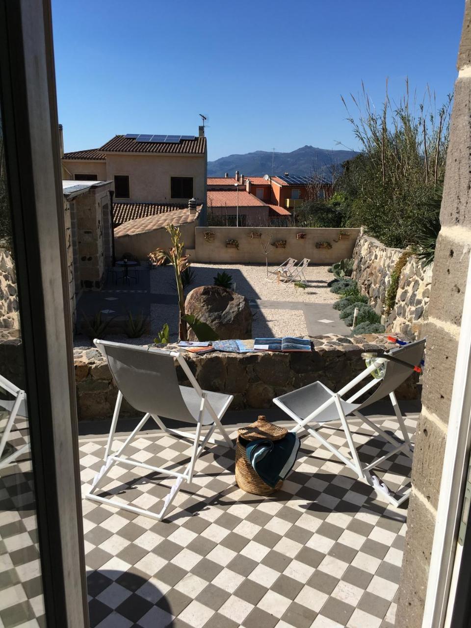 La Petite Maison Tresnuraghes Exteriér fotografie